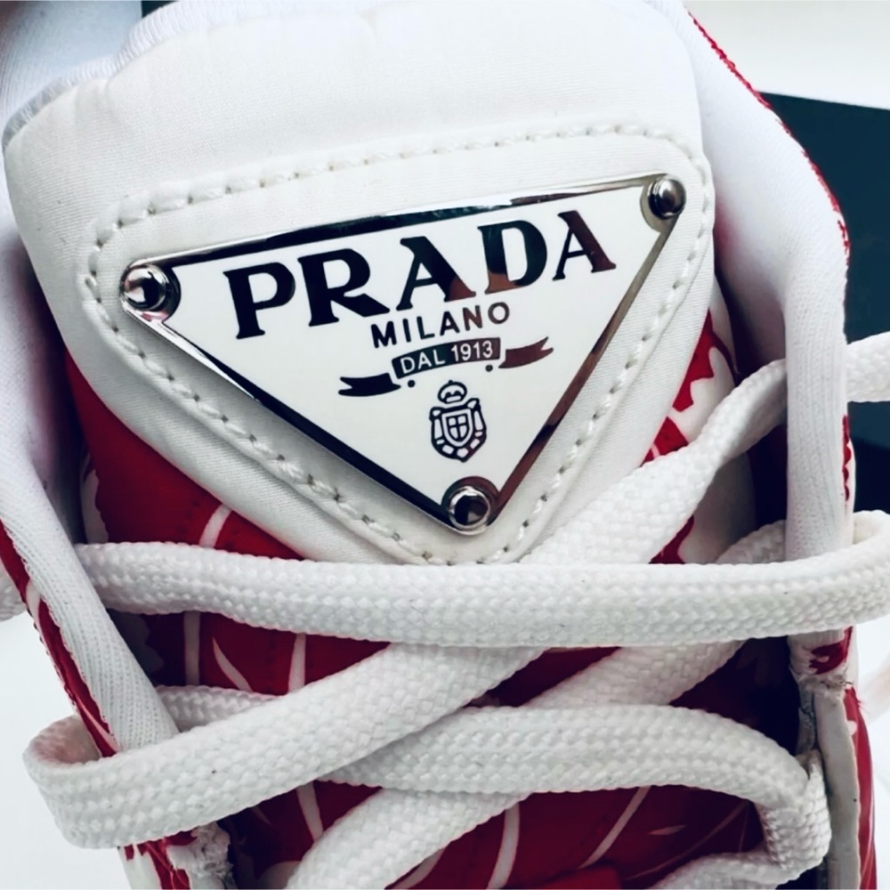 Prada Rare Lux Sneakers, Red w/White Flowers, Unisex Men’s US 9 EU 42 Xmas Gift - Picture 13 of 17